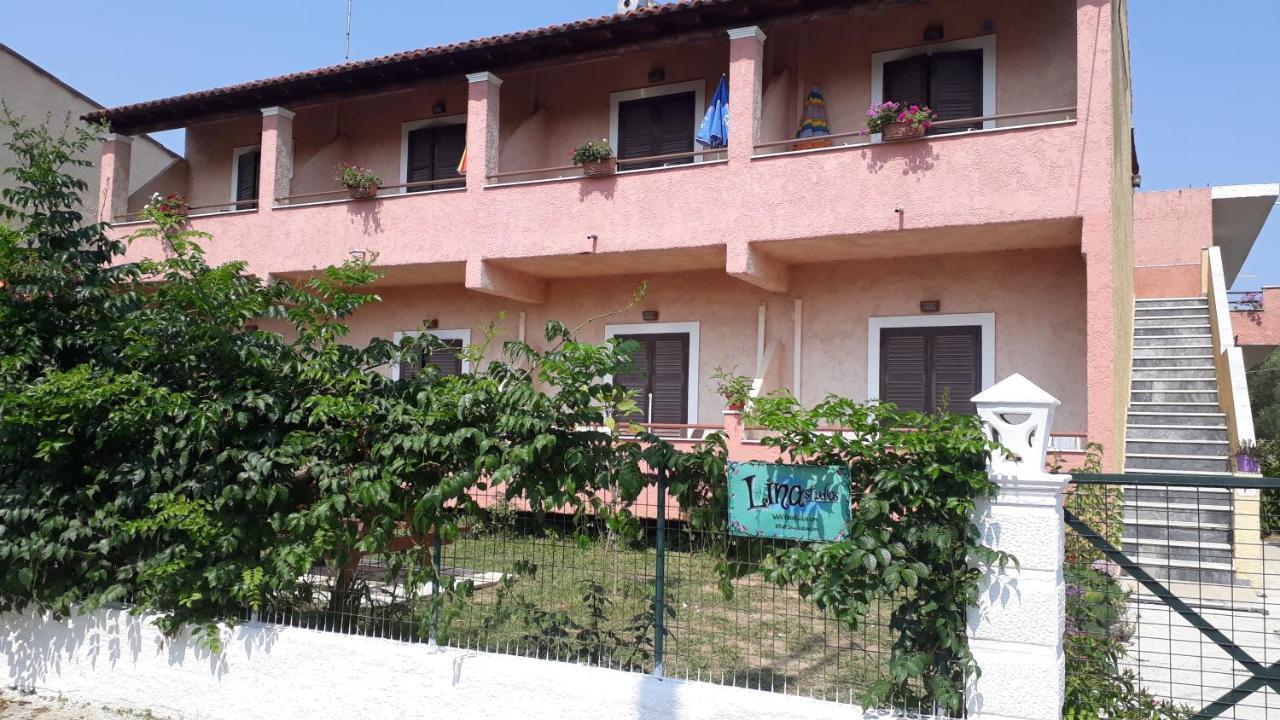 Lina Apartment *
